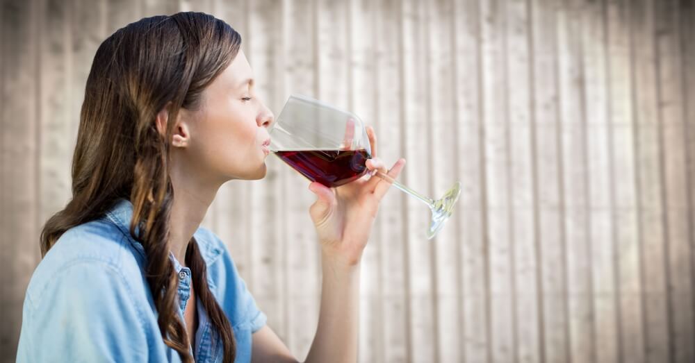 Woman drink wine